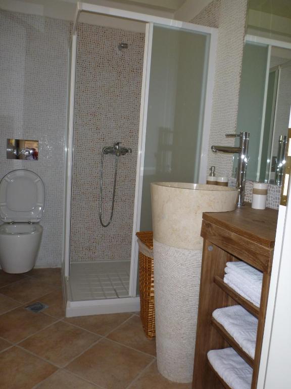 Bright Sun Villas Chalki Town Room photo